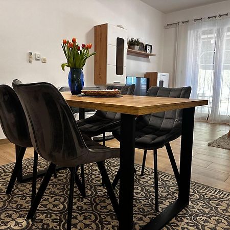 Apartmani Roko Biograd Na Moru Luaran gambar