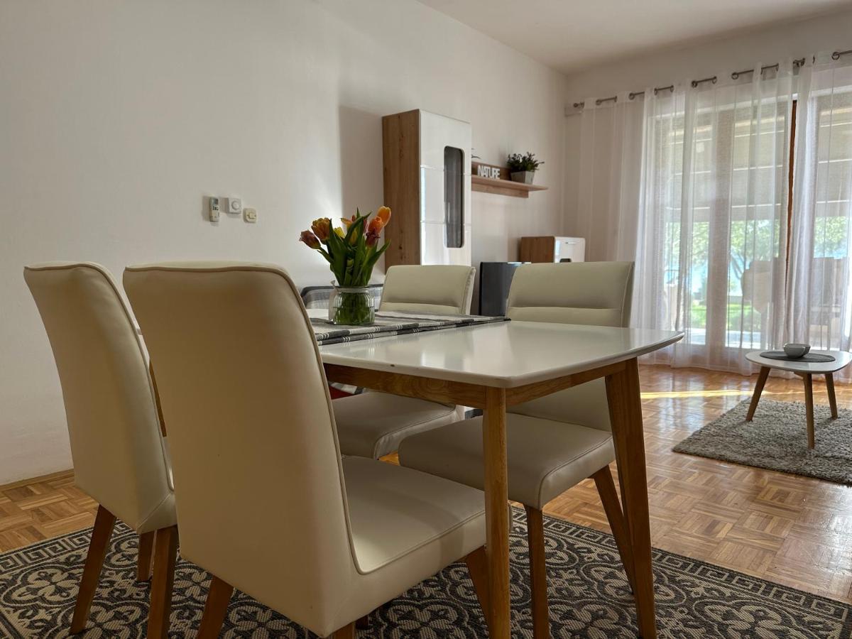 Apartmani Roko Biograd Na Moru Luaran gambar